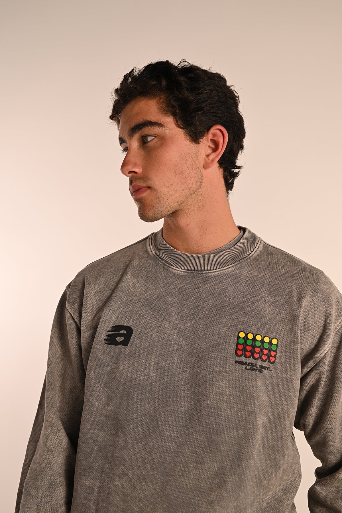 CIRCUIT ACID WASH CREWNECK