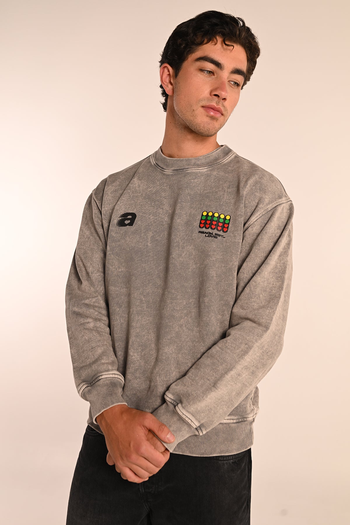 CIRCUIT ACID WASH CREWNECK