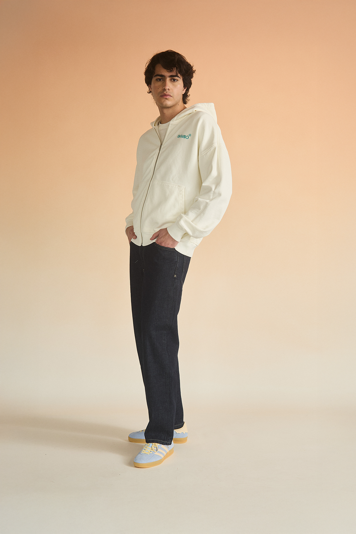 ZIP-UP HOODIE IVORY