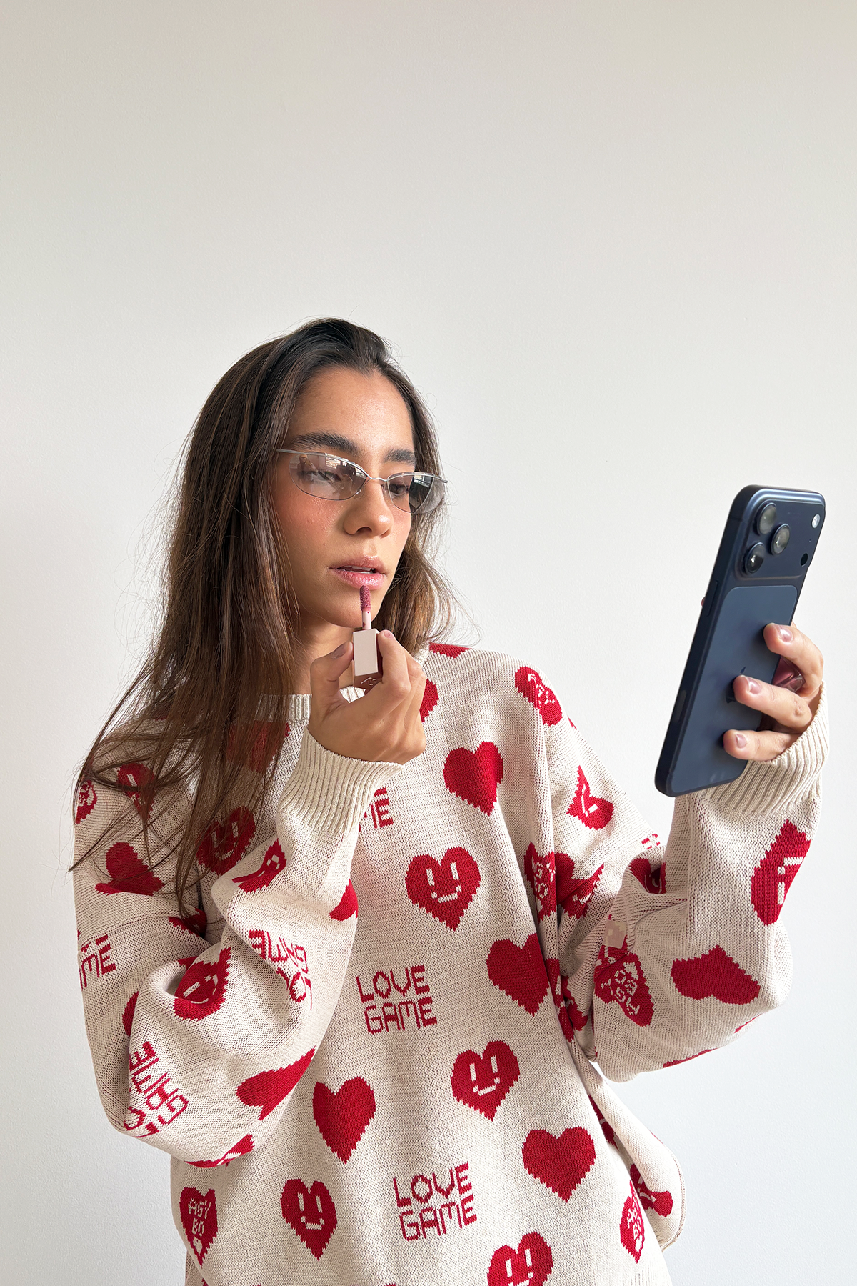 LOVE ME NOT KNIT SWEATER