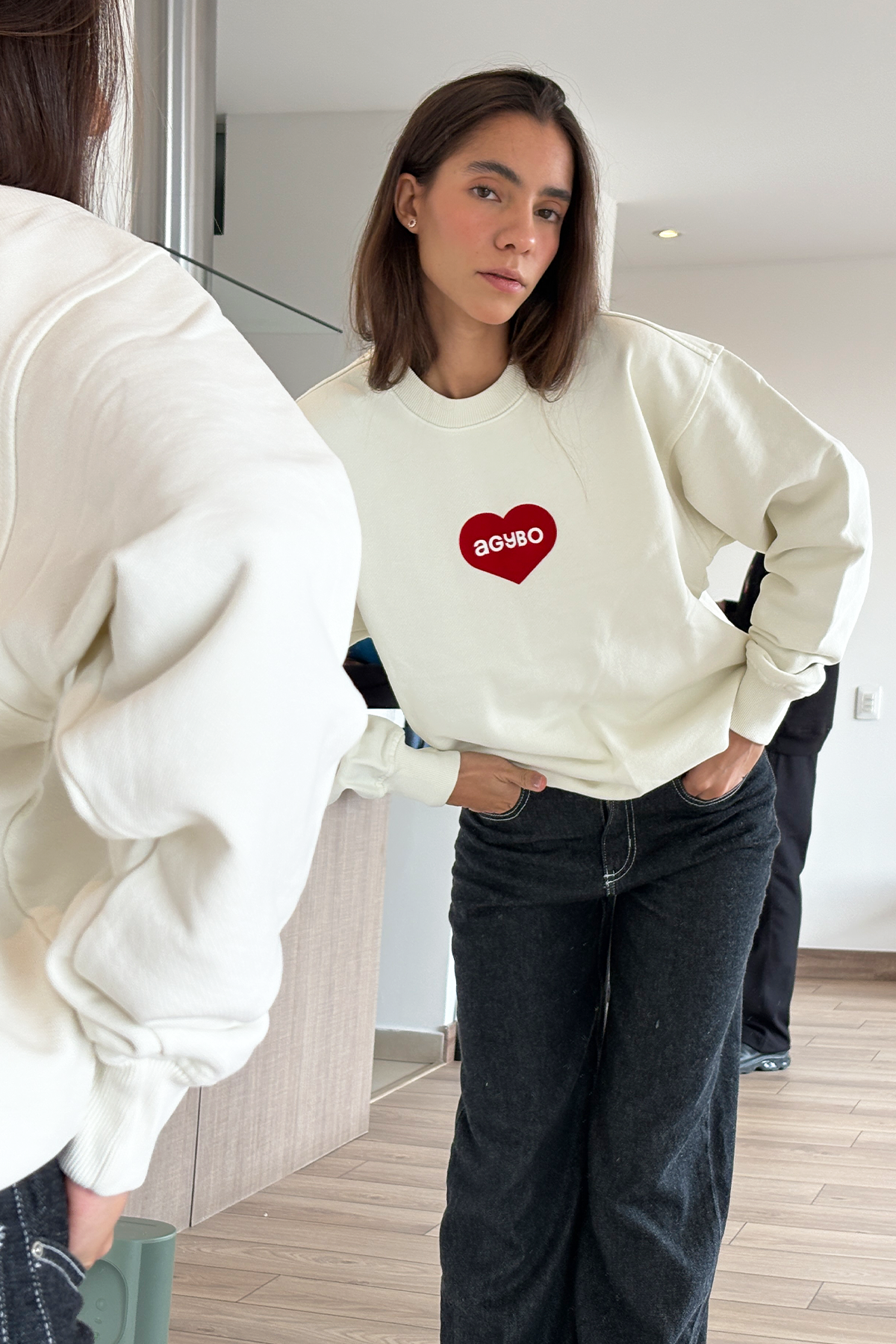 Iconic Crewneck Off-White