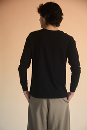ESSENTIAL LONG SLEEVE BLACK