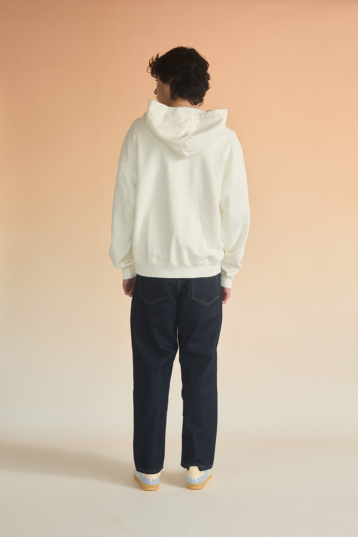 ZIP-UP HOODIE IVORY