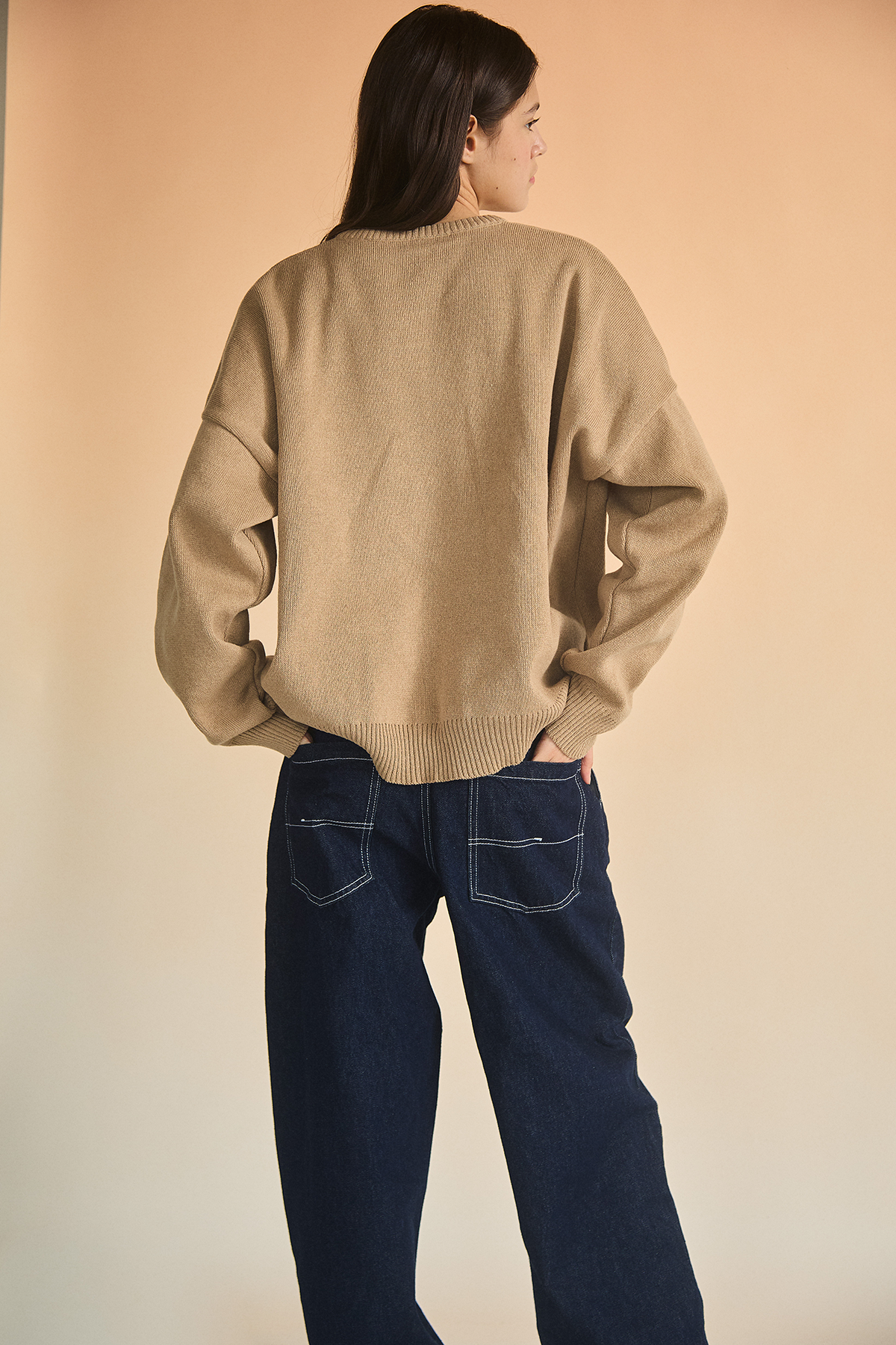 ESSENTIAL SWEATER CAMEL