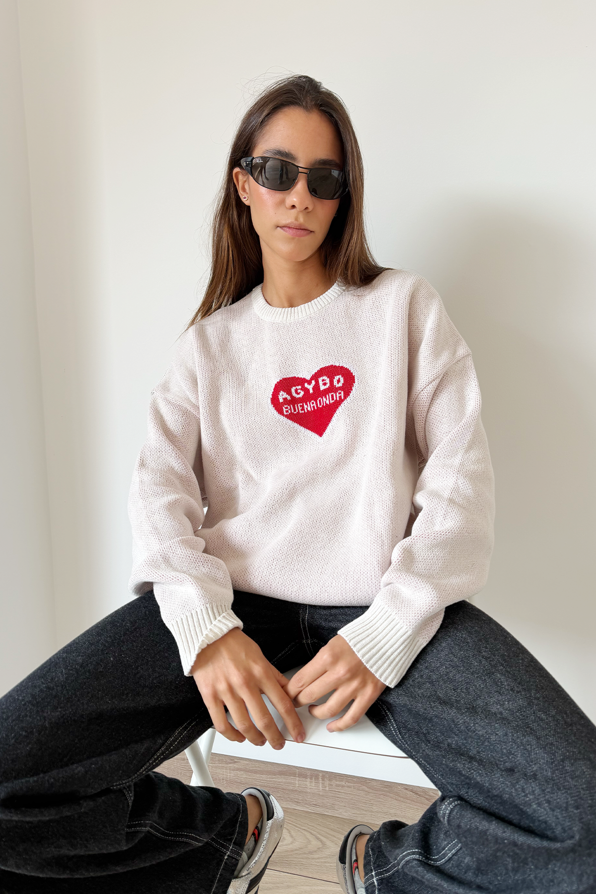 STRAWBERRY KNIT SWEATER