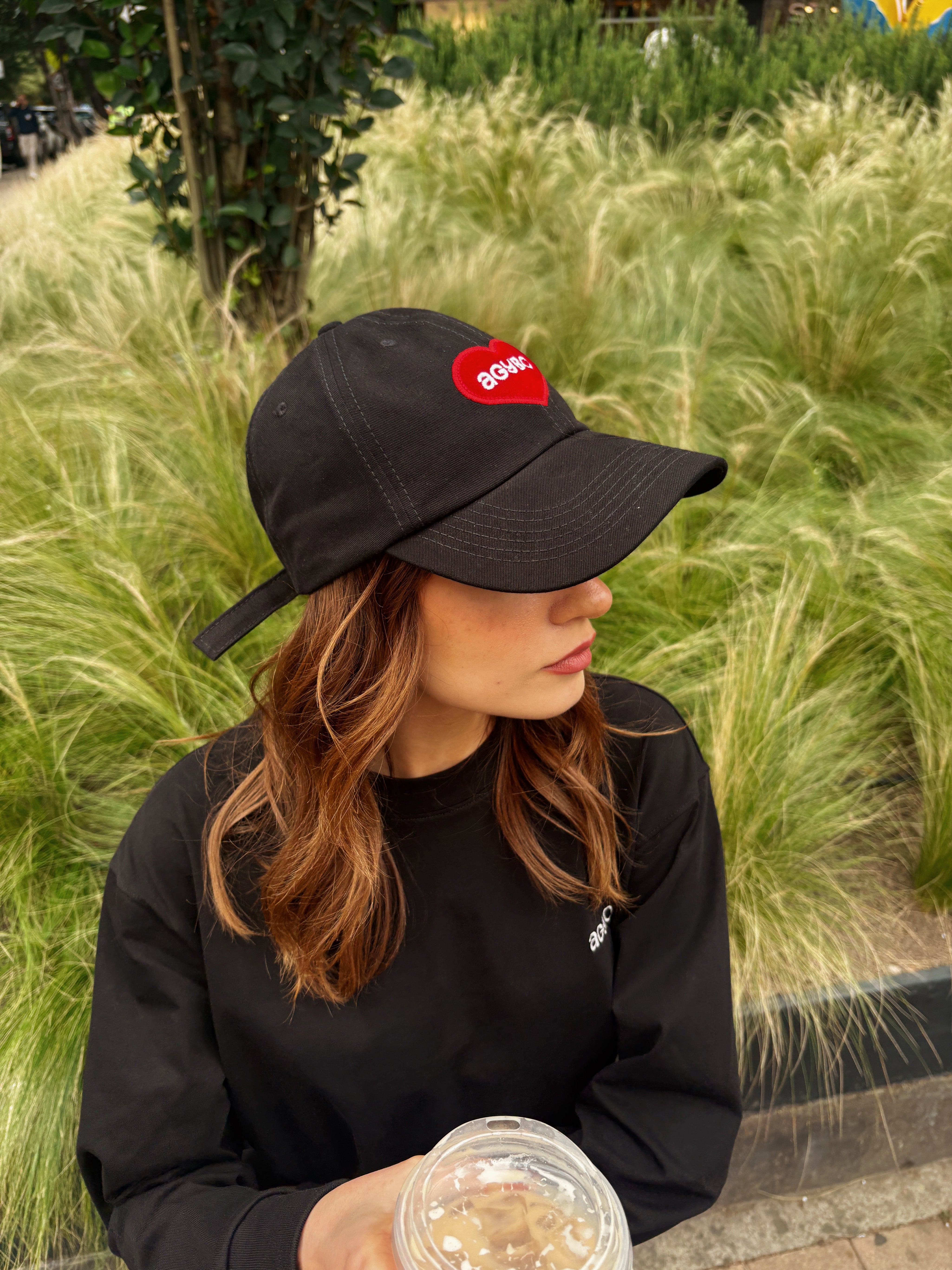 ICONIC HAT BLACK