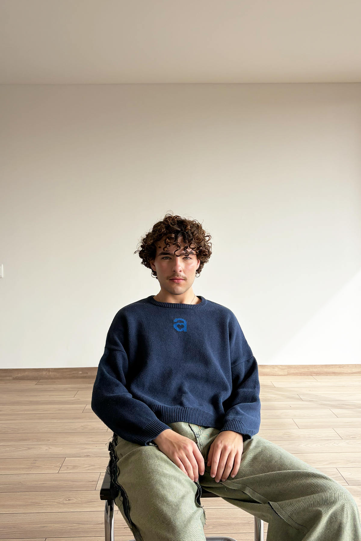 MONOGRAM SWEATER NAVY BLUE