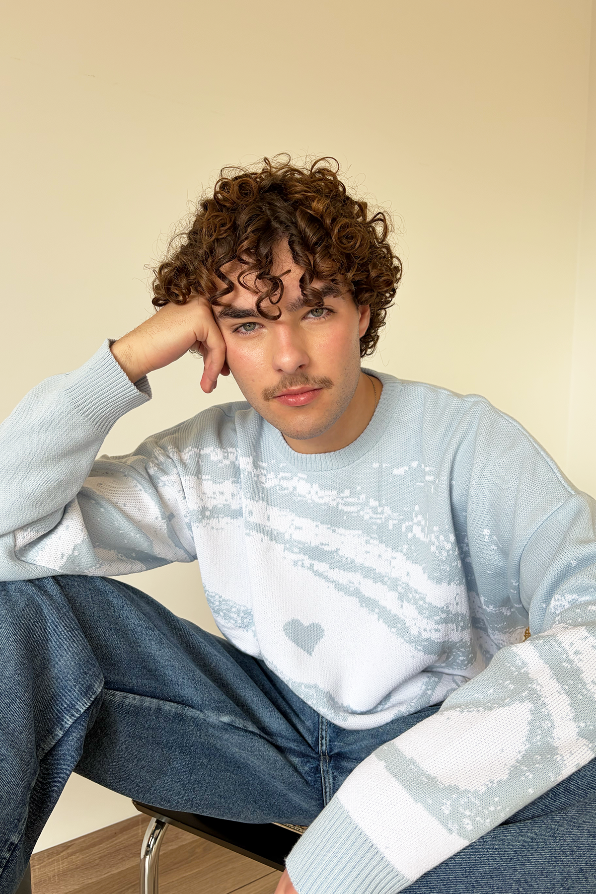 BLUE GALAXY KNIT SWEATER