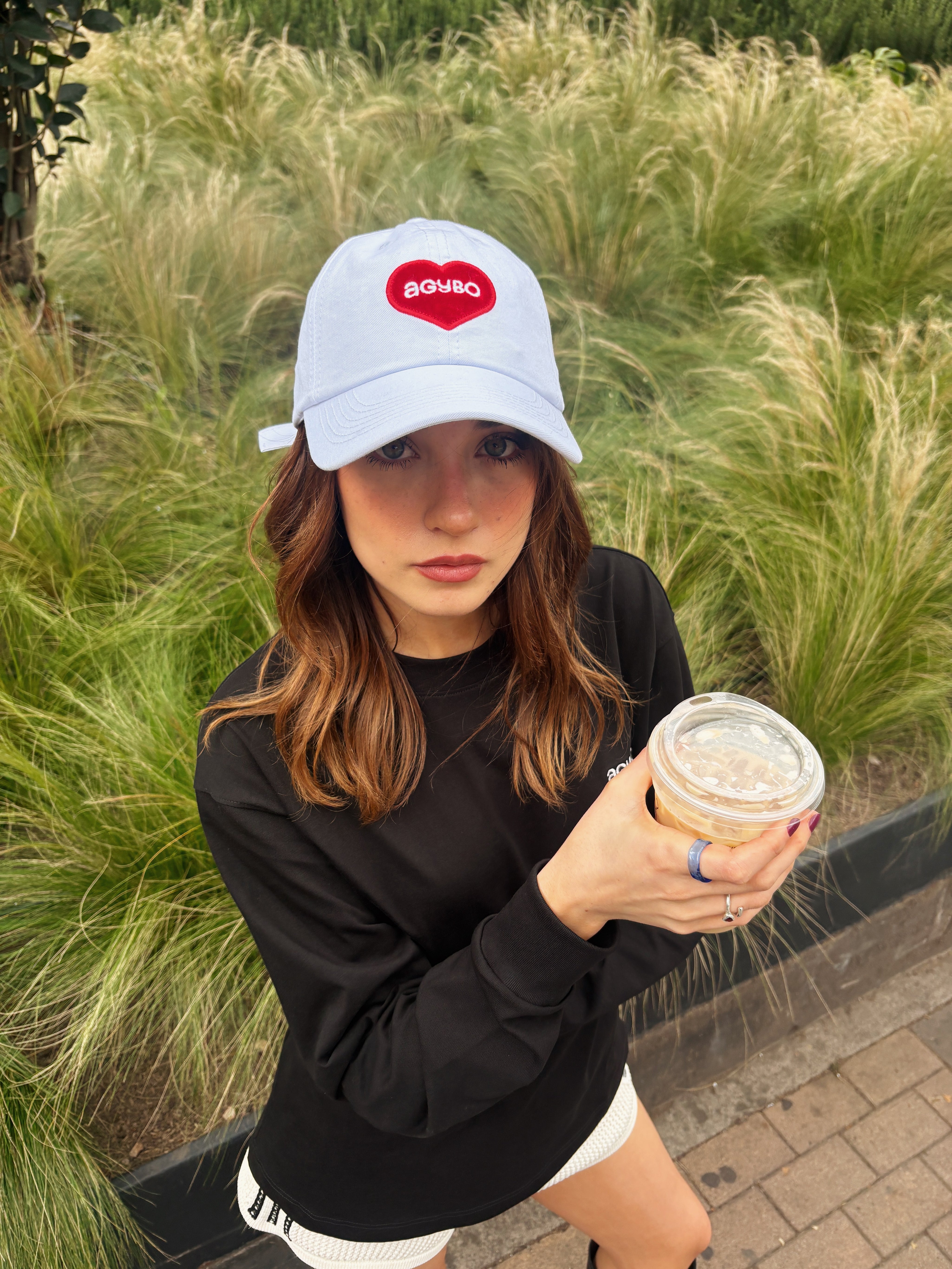 ICONIC HAT WHITE