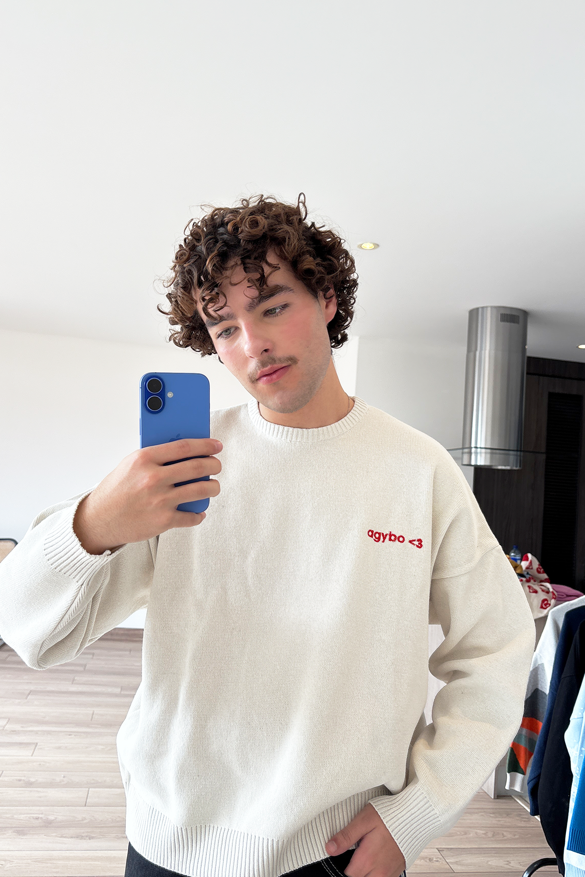 LOGO <3 SWEATER IVORY