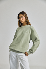 SIGNATURE CREWNECK SAGE