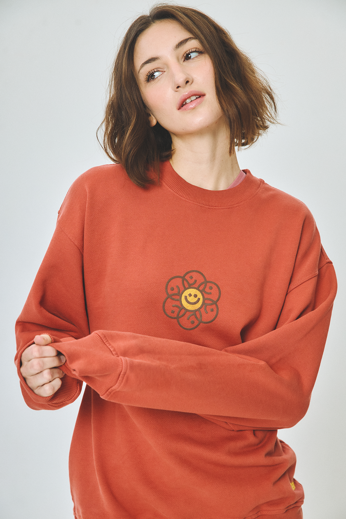 ALL SMILES CREWNECK