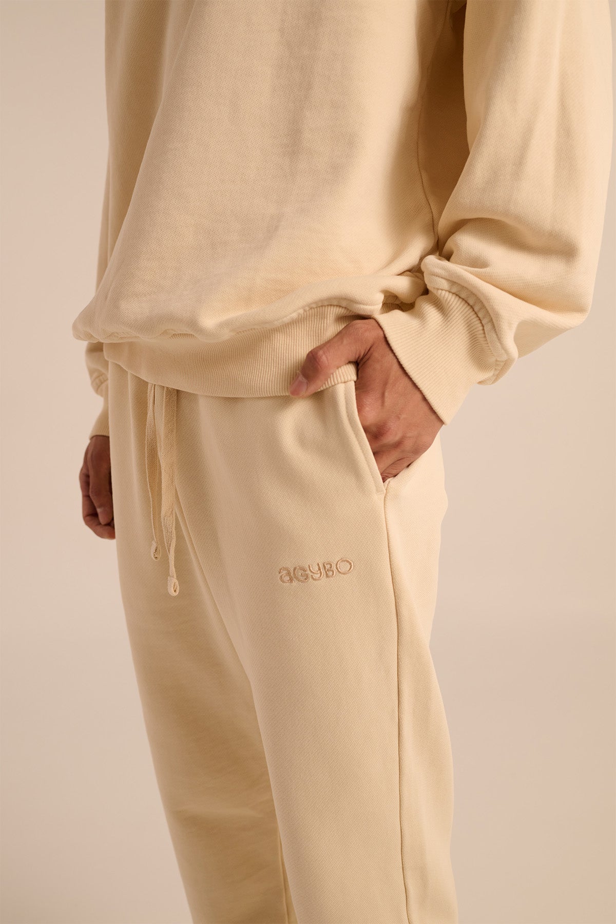 CORE JOGGERS BEIGE