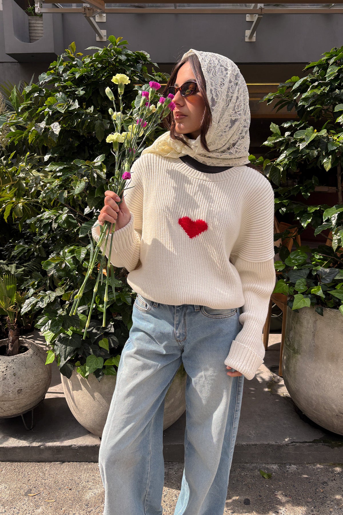 FUZZY HEART SWEATER IVORY