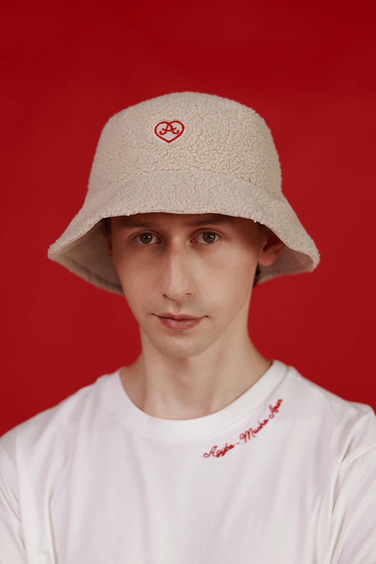 AMOR BUCKET HAT