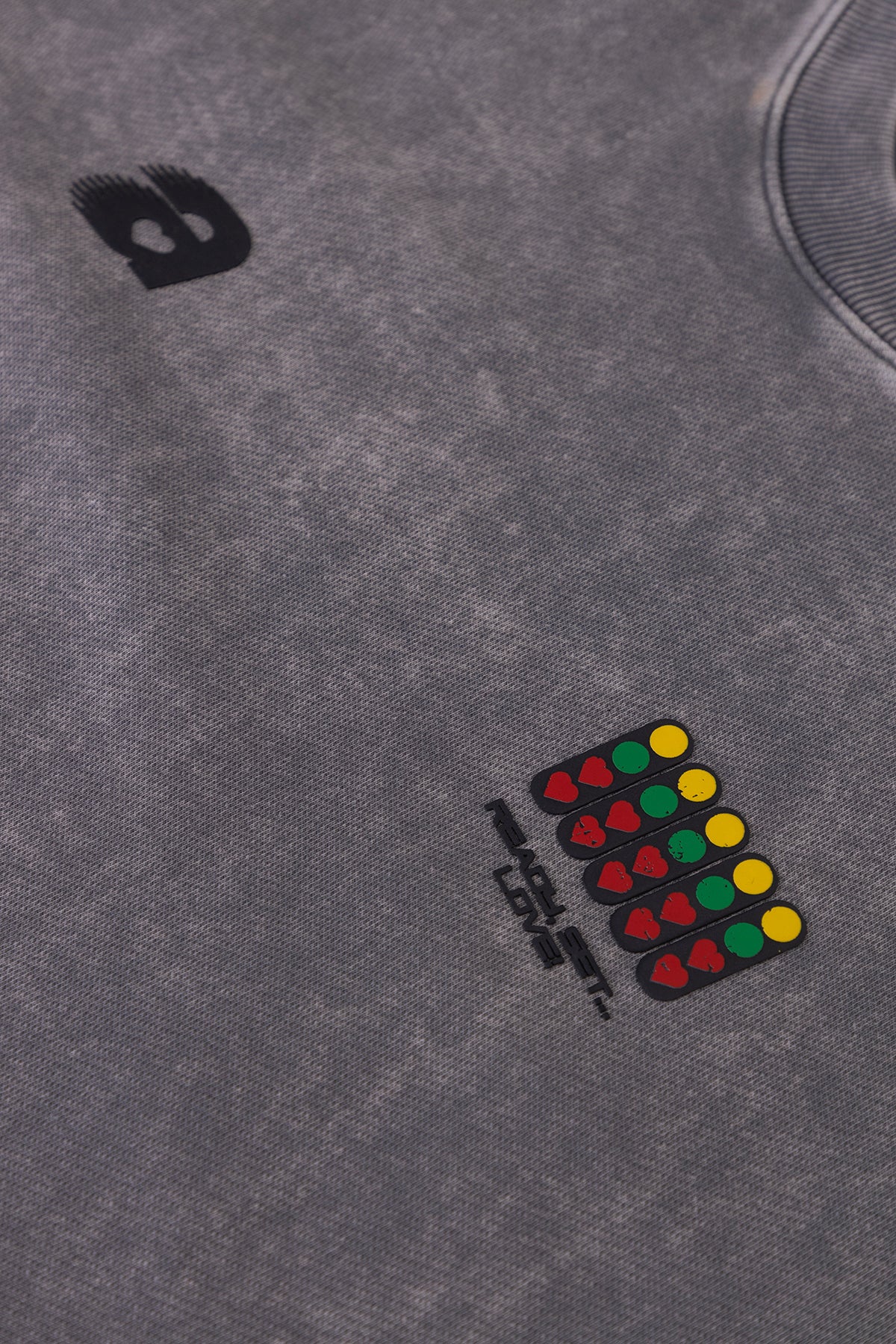 CIRCUIT ACID WASH CREWNECK