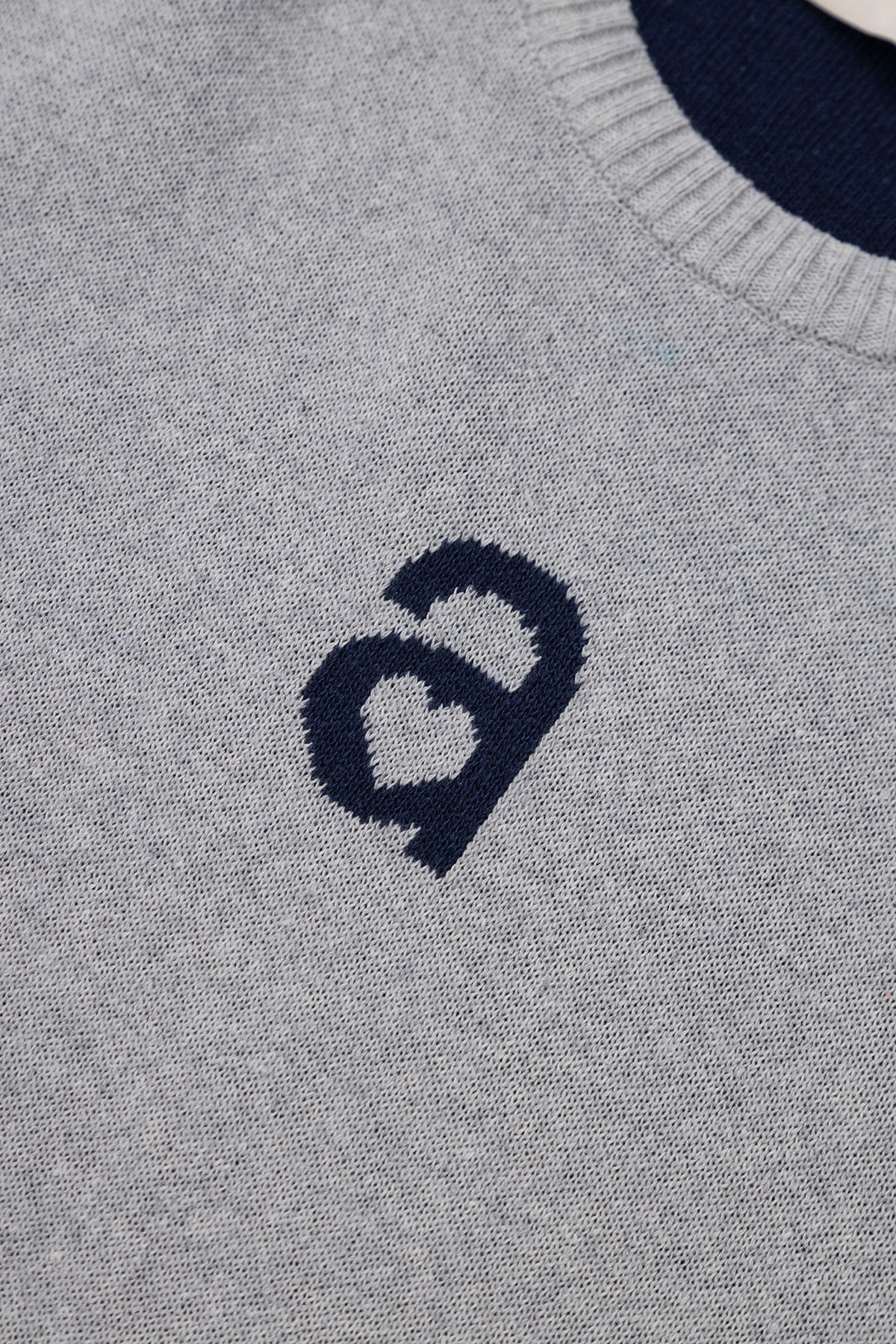 MONOGRAM SWEATER HEATHER GREY