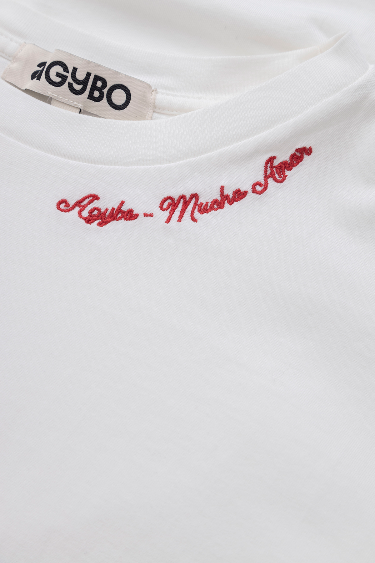 MUCHO AMOR T-SHIRT