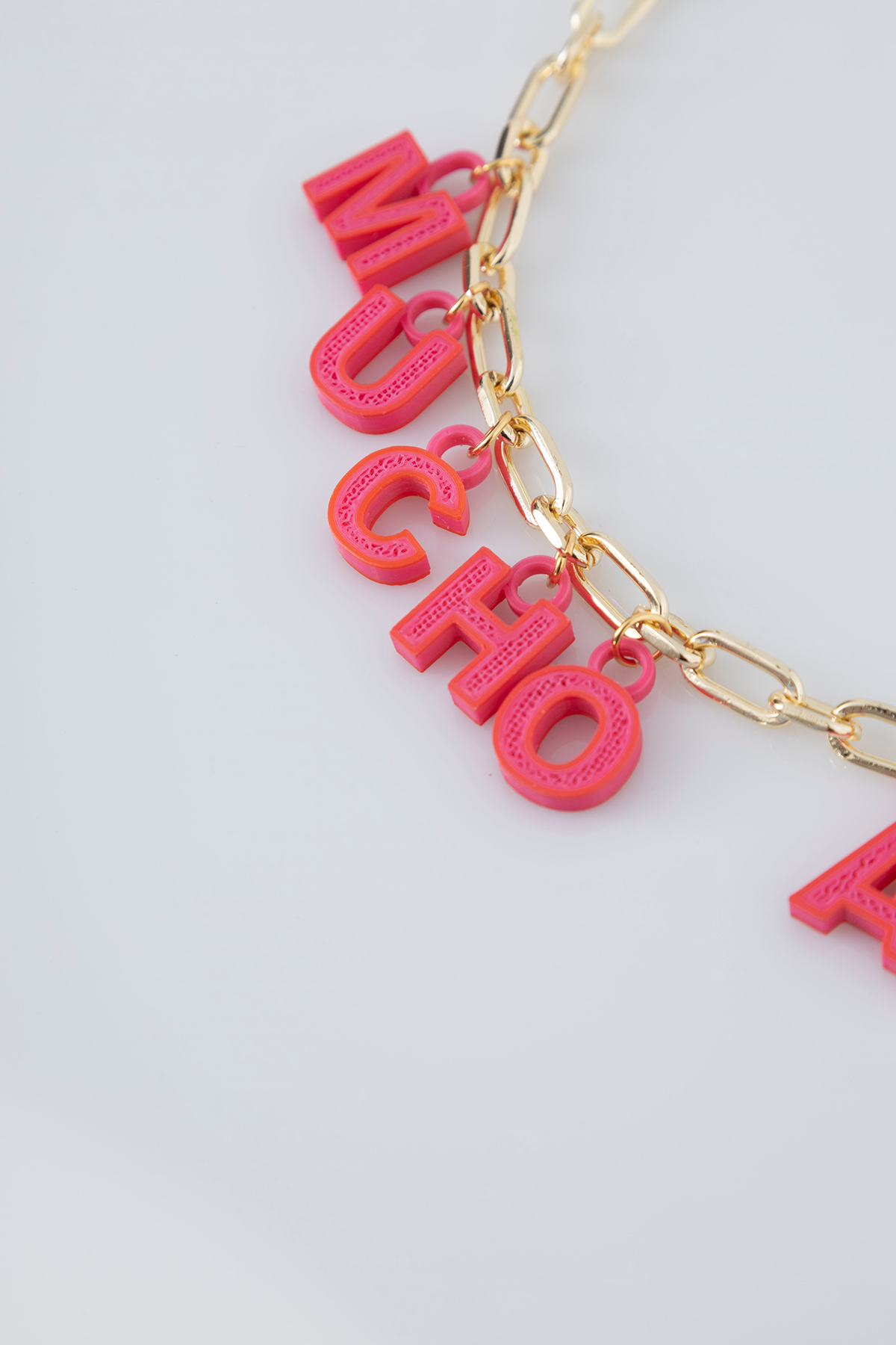 MUCHO AMOR CHAIN NECKLACE BY FILAMENTAL