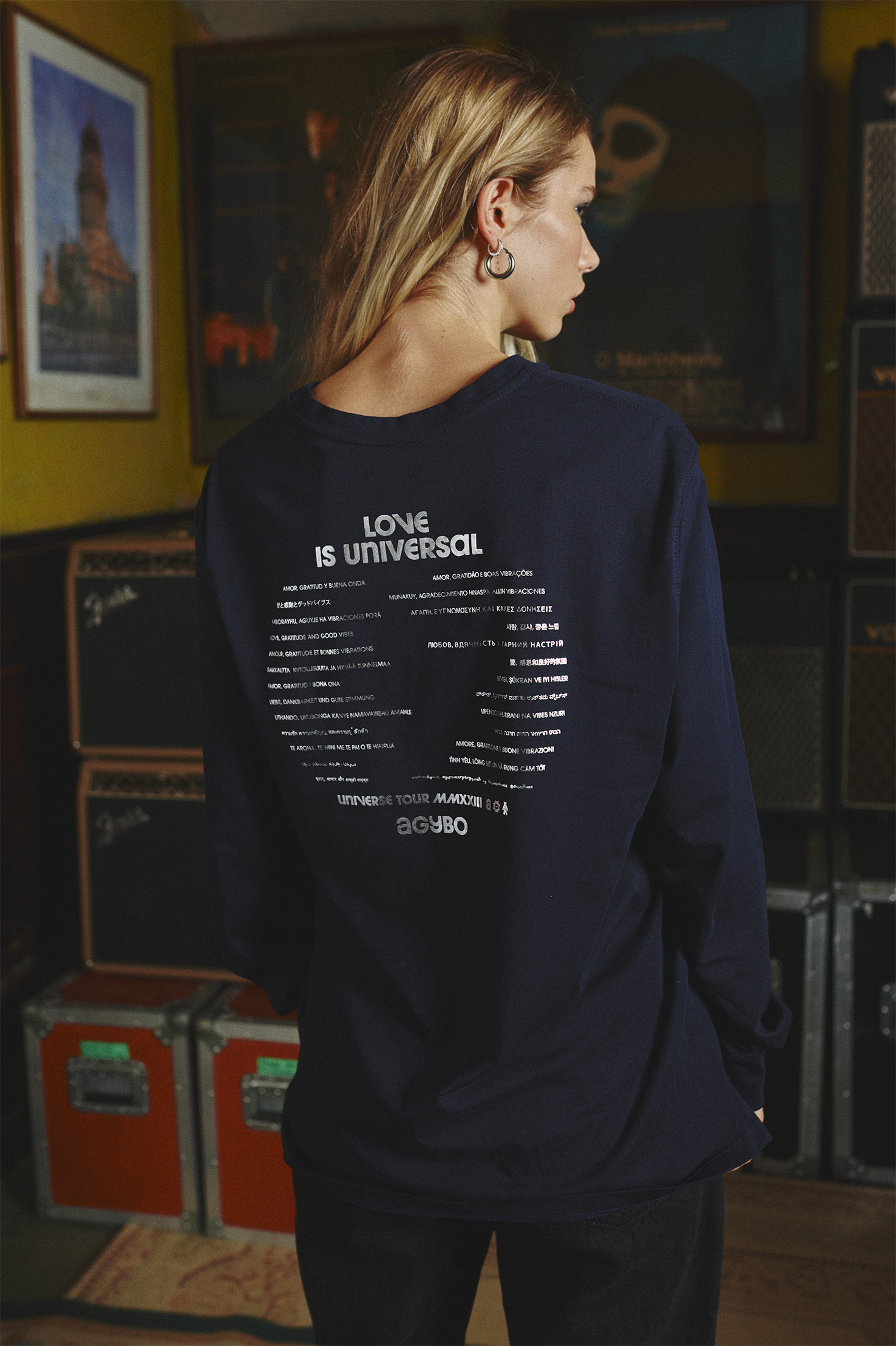 UNIVERSAL LOVE LONG SLEEVE