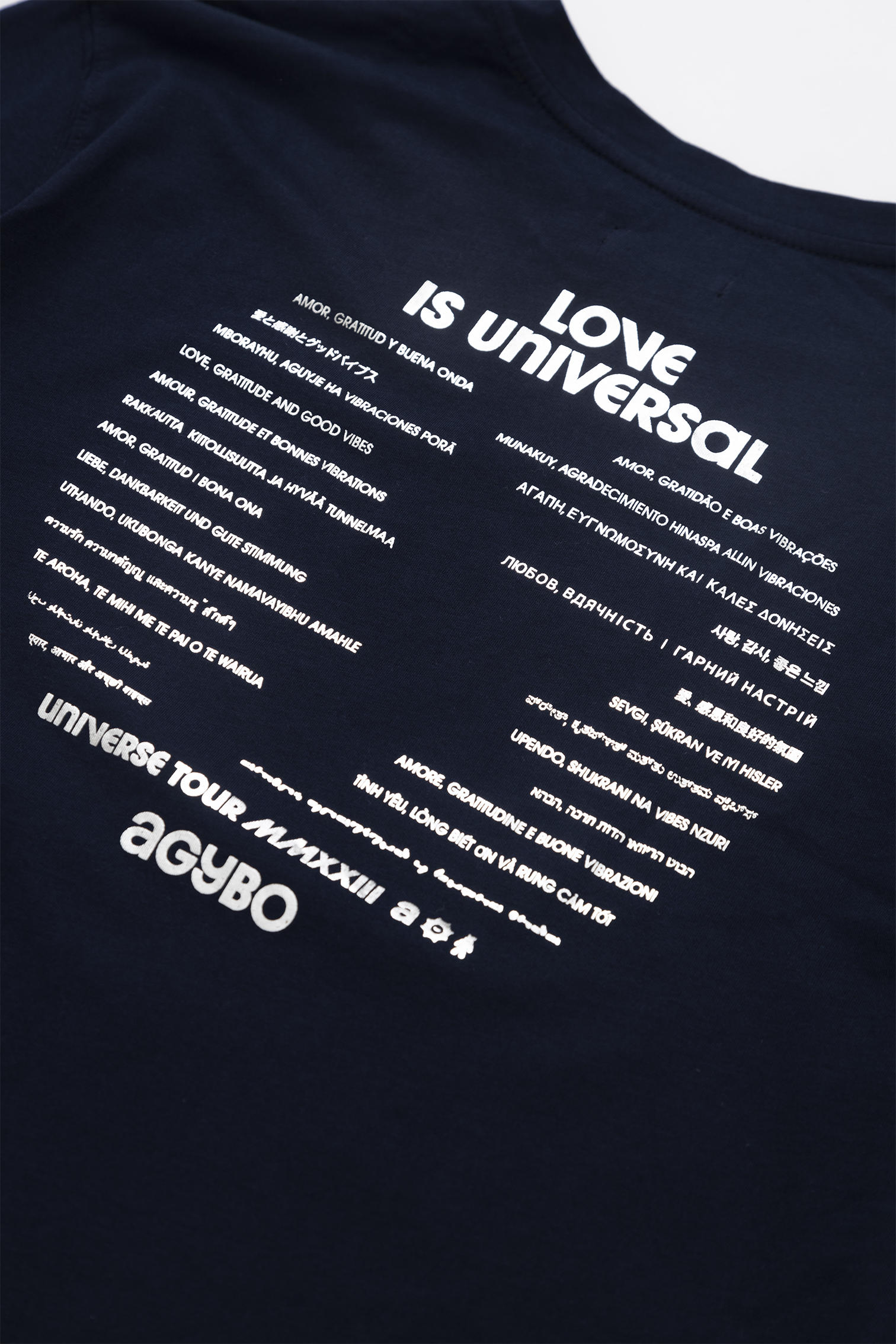 UNIVERSAL LOVE LONG SLEEVE